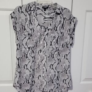 Express Monochrome Snakeskin Top